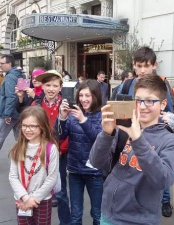 Mathys et son groupe de séjour linguistique en visite à Londres