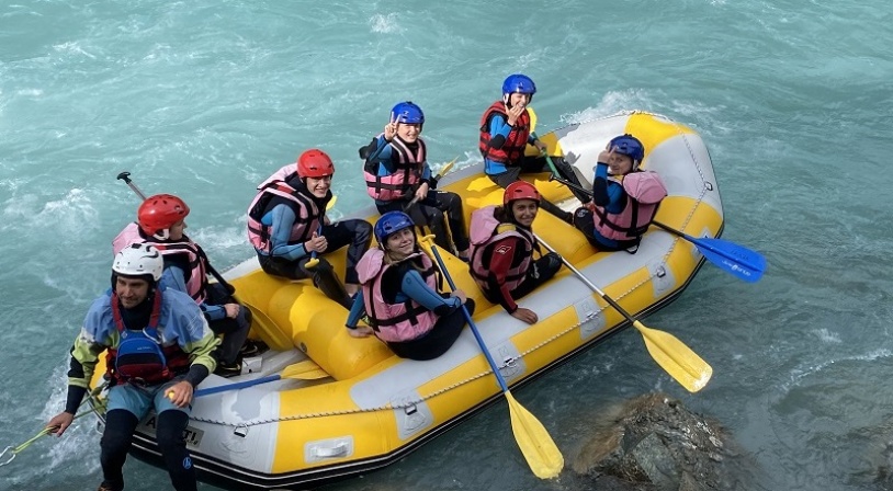 rafting-groupe-ados-bateau-les-2-alpes.