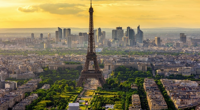 vue-aerienne-paris-tour-eiffel.