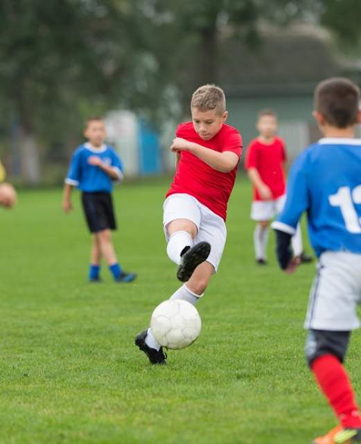 enfants en stage de football enfants en stage de football
