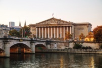 Palais Bourbon - Assemblée Nationale France vue de devant