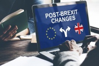 Conséquences post Brexit Ordinateur d'étudiant représentant les changements après Brexit