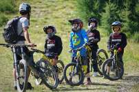 enfants-en-vtt.jpg enfants-en-vtt.