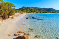 Magnifique plage de Palombaggia près de Porto Vecchio en Corse